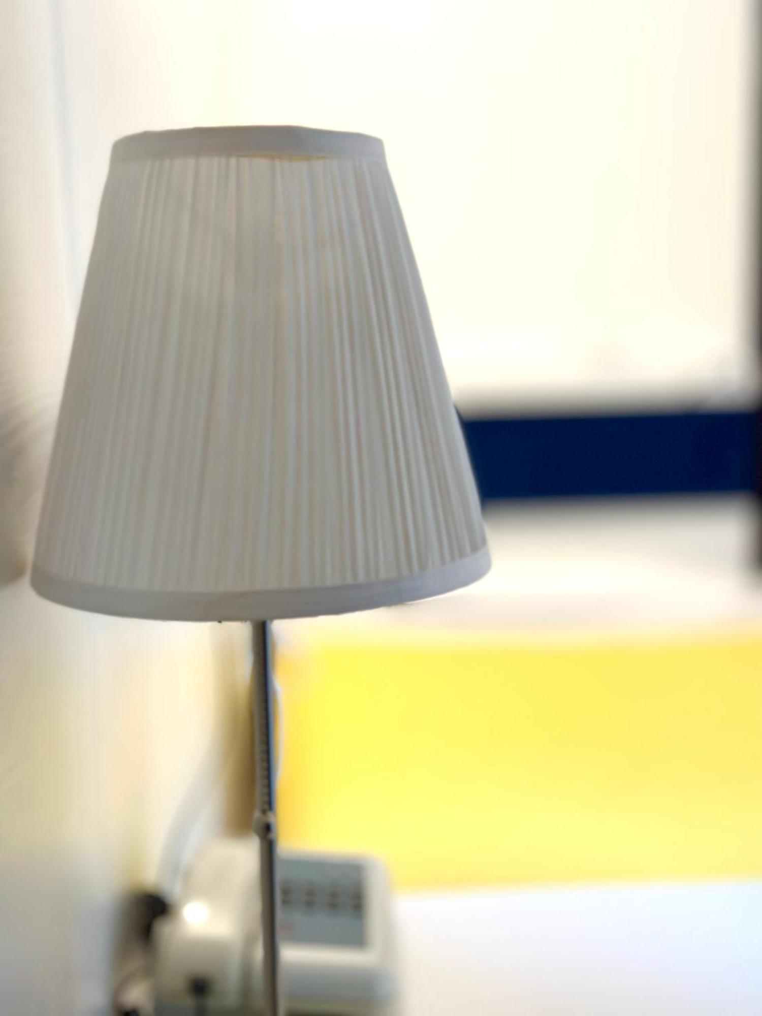 אורבינו Albergo Hotel Raffaello מראה חיצוני תמונה